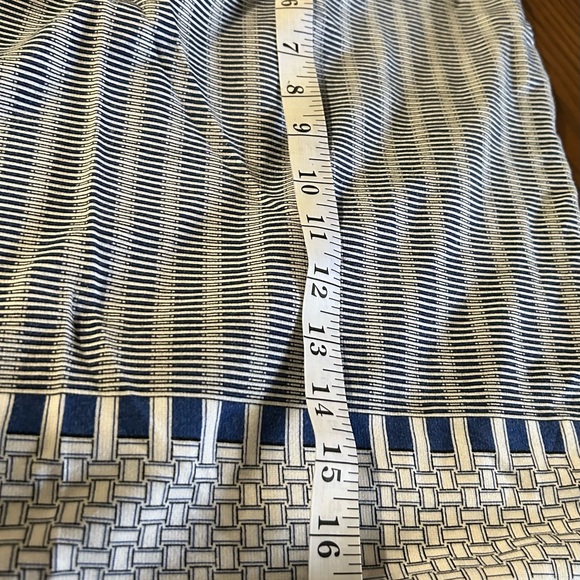 Skirt Medium Max Studio skirt—SEXXXy - Picture 3 of 5